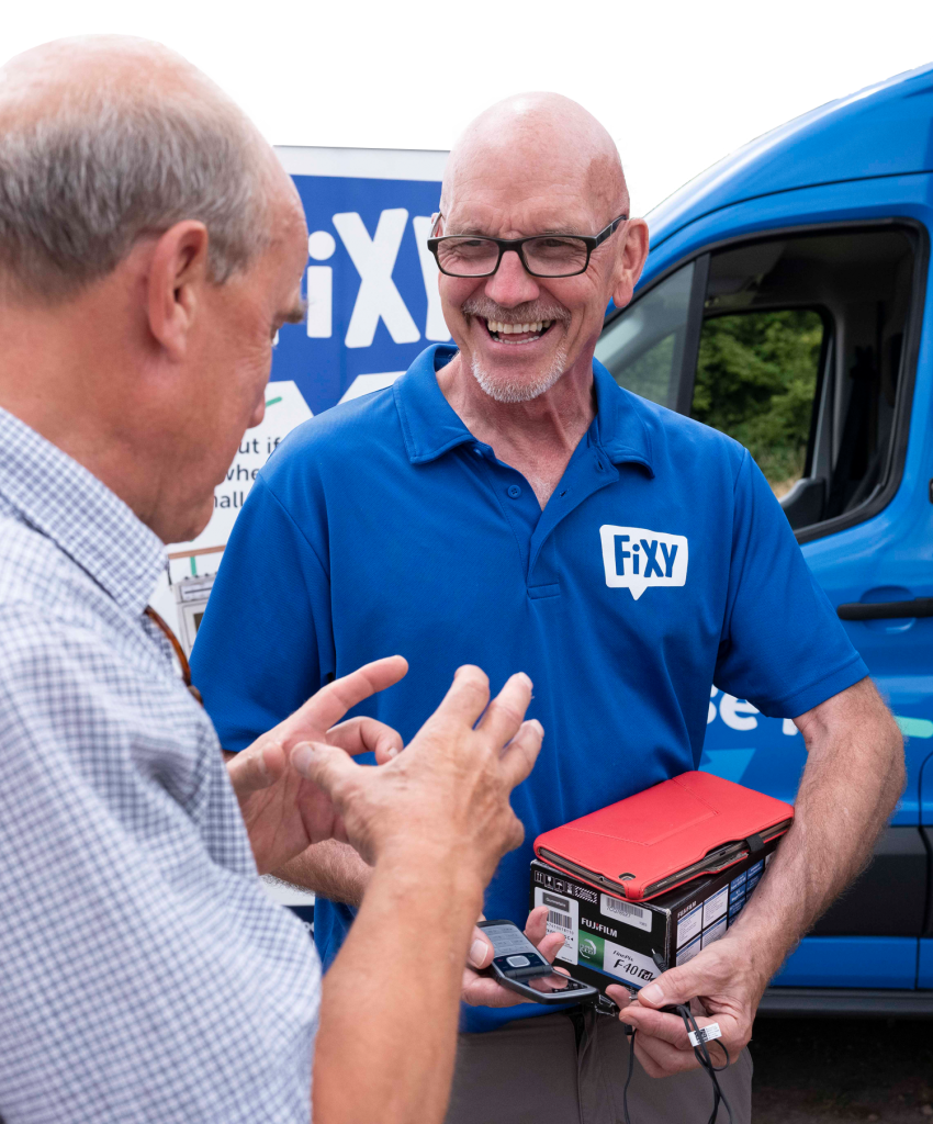 Rob Hookway receiving smart tech